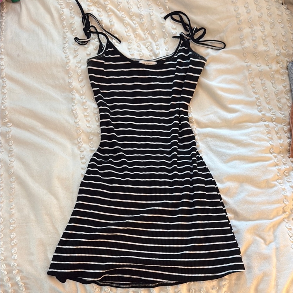 Urban Outfitters Black and White Sleeveless Mini Sundress